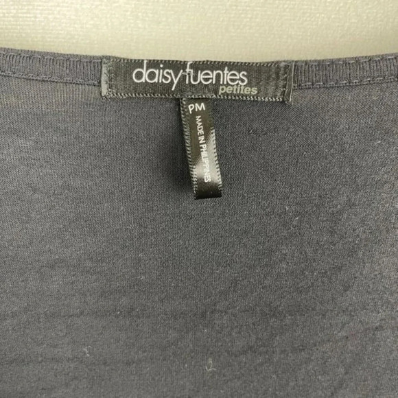 Daisy Fuentes Women 3/4 Sleeve V- Neck Blouses Size PM - Picture 3 of 8